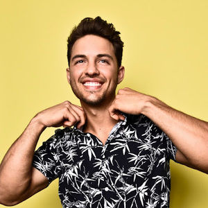 Meet your Posher, Aaron